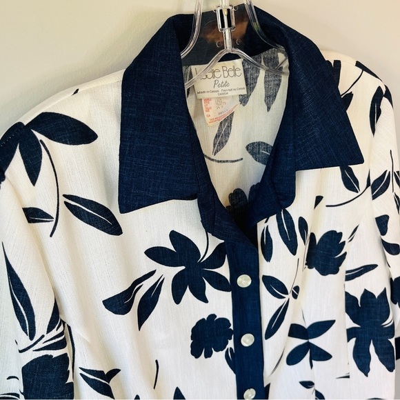 Leslie Belle Petite Navy and White Floral Swing Blazer - Picture 3 of 10